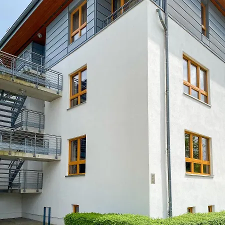 Wiesengefluester 433 In Mit Mueritzblick, Balkon Und Strandnaehe Klink