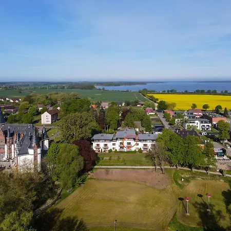 Wiesengefluester 433 In Mit Mueritzblick, Balkon Und Strandnaehe