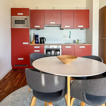 Wiesengefluester 433 In Mit Mueritzblick, Balkon Und Strandnaehe * Klink